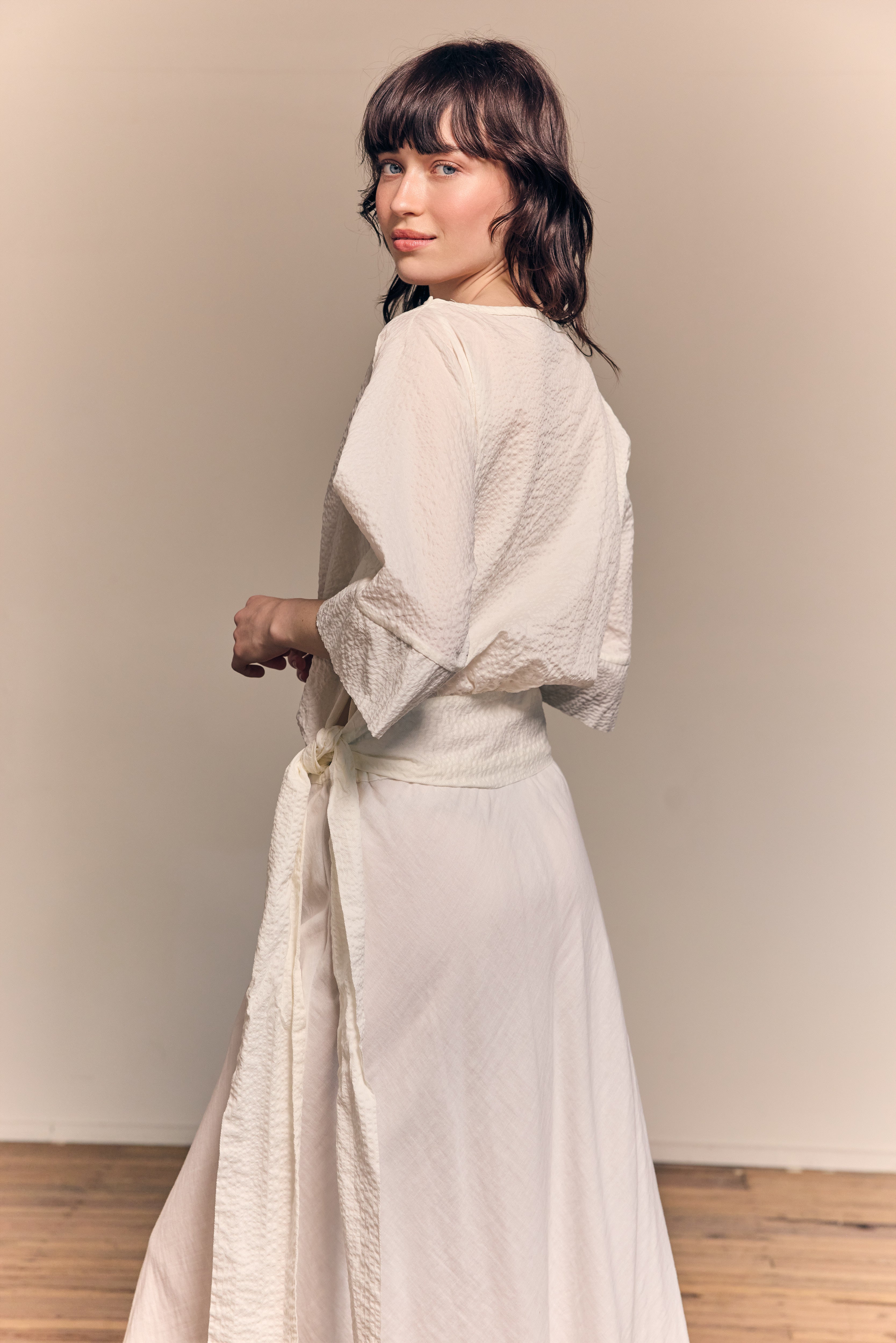 Blusa Simona de algodón plisado blanca