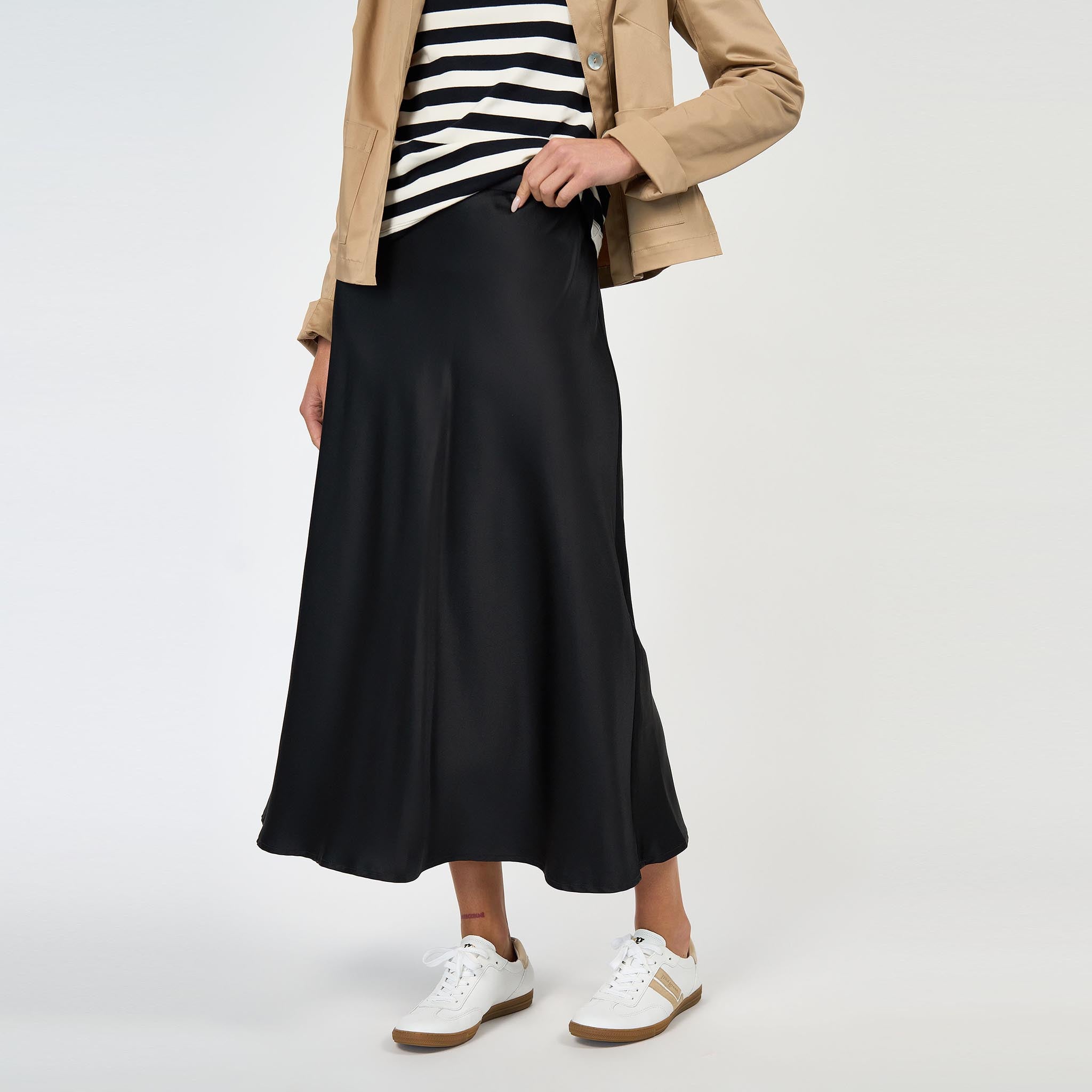 Coco Bias Skirt Silk Satin Black
